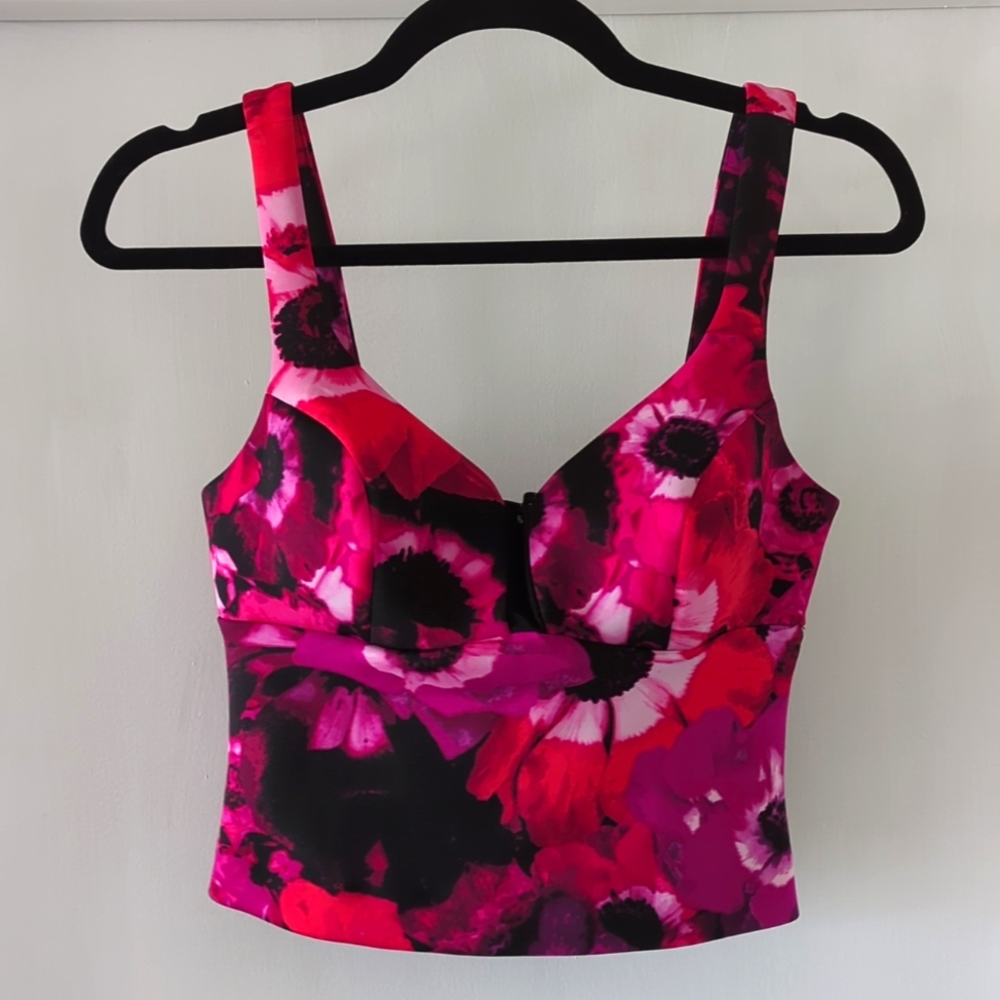 NWT Bold Floral Pink Crop Top